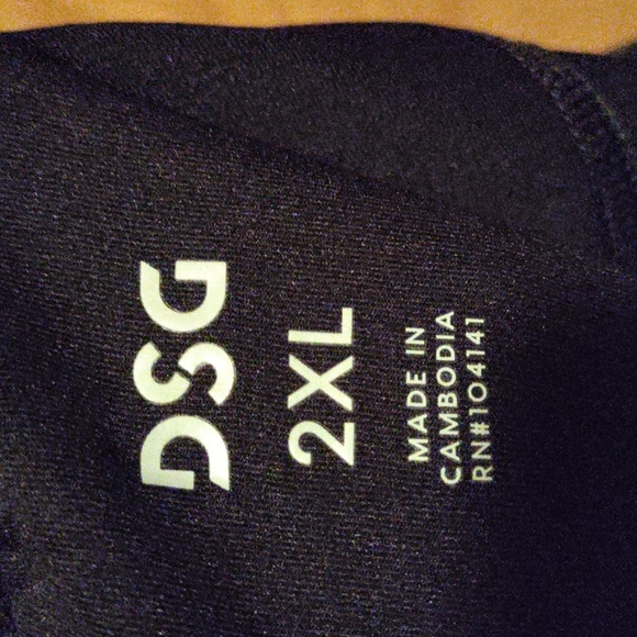 Shorts - Picture 6 of 6